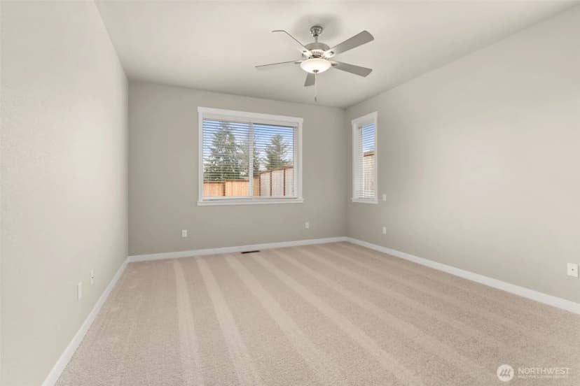 Property photo for 715 Maggee Street Se, Lacey photo 13