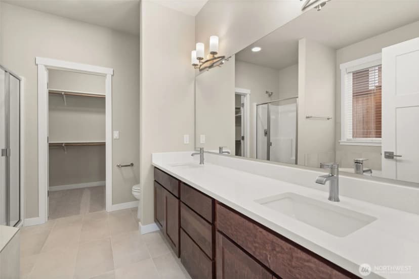Property photo for 715 Maggee Street Se, Lacey photo 15