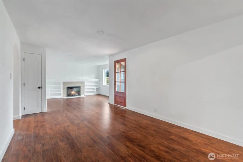 Property photo for 702 Dennis Street Se, Tumwater photo 8
