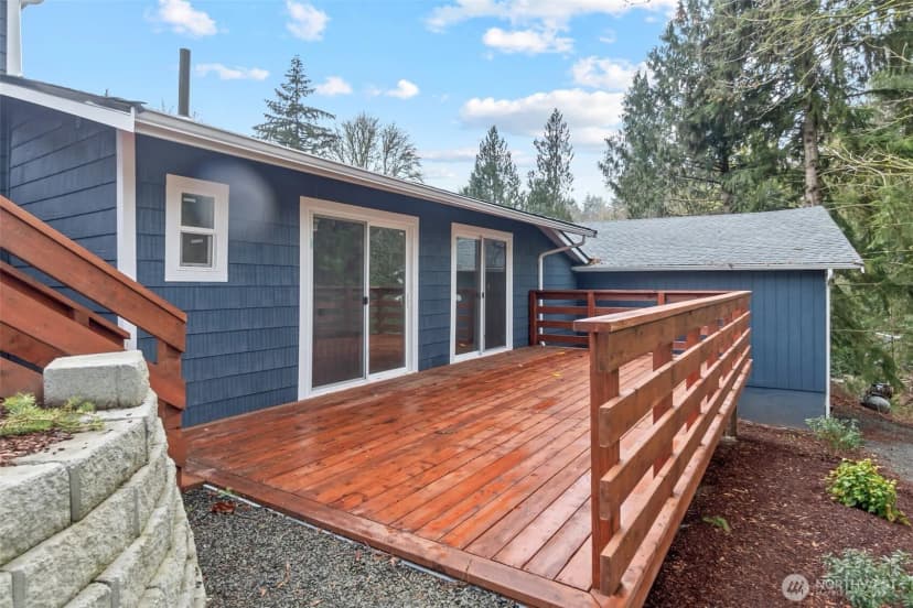 Property photo for 702 Dennis Street Se, Tumwater photo 32