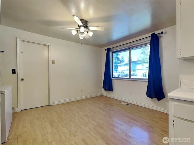 Property photo for 17103 15th Avenue E, Spanaway photo 4
