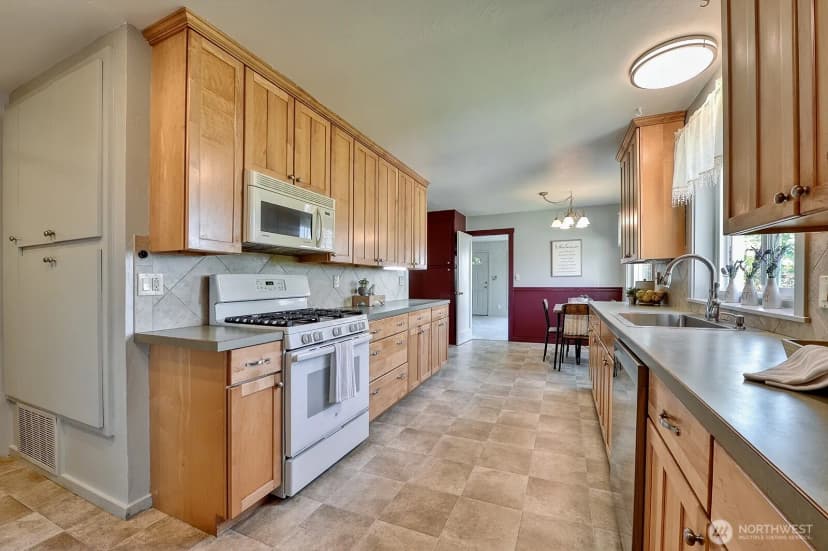 Property photo for 1160 St Paul Street, Bellingham photo 15
