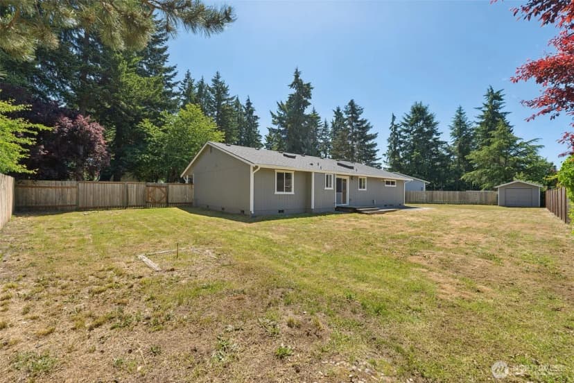 Property photo for 7115 239th Court E, Graham photo 27