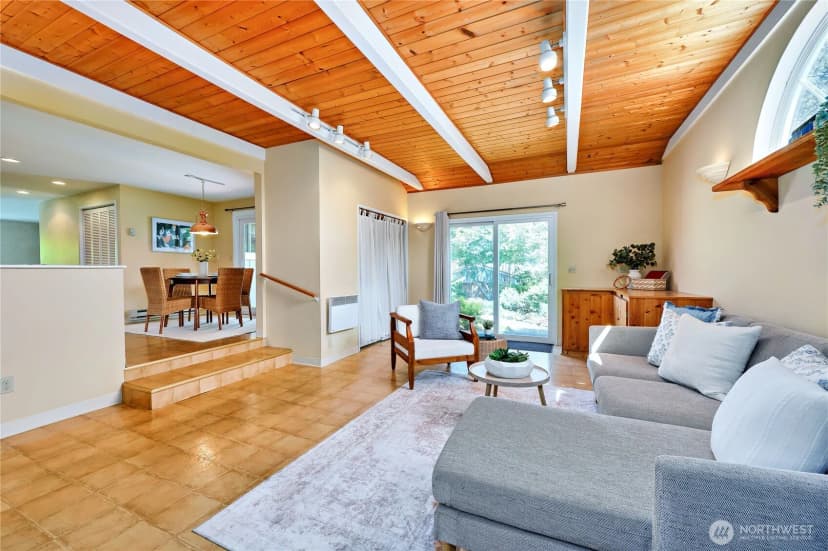 Property photo for 2514 Haines Street, Port Townsend photo 13