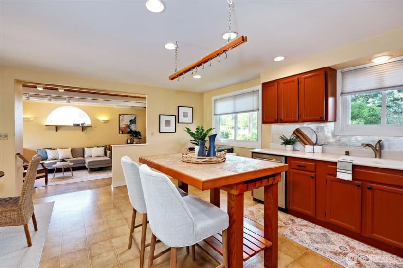 Property photo for 2514 Haines Street, Port Townsend photo 9