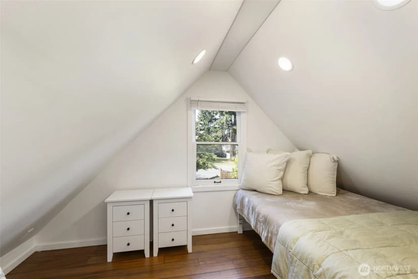 Property photo for 925 Wilson Street, Port Townsend photo 34