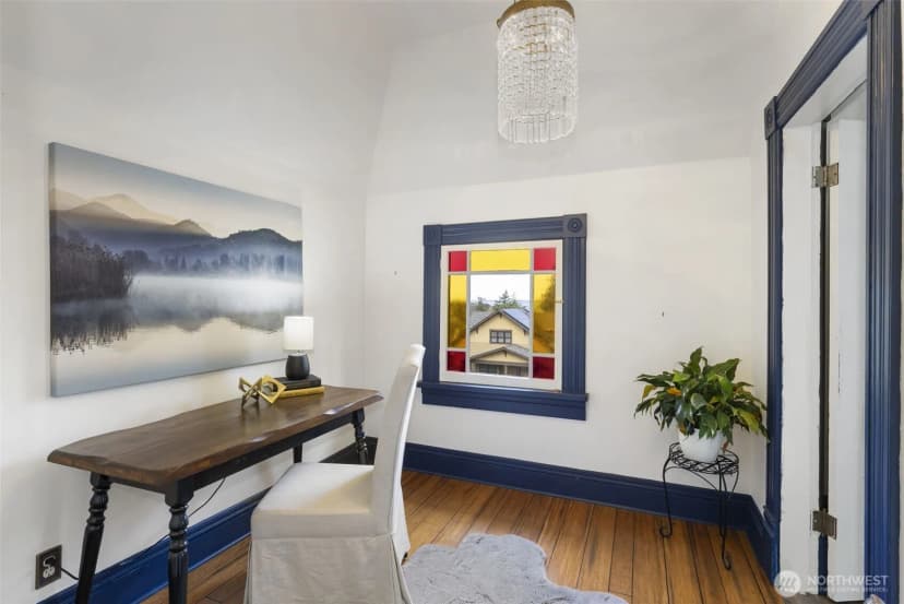 Property photo for 925 Wilson Street, Port Townsend photo 25