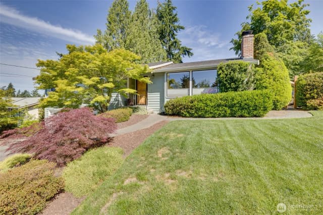 Property photo for 6901 226th Place Sw, Mountlake Terrace photo 5