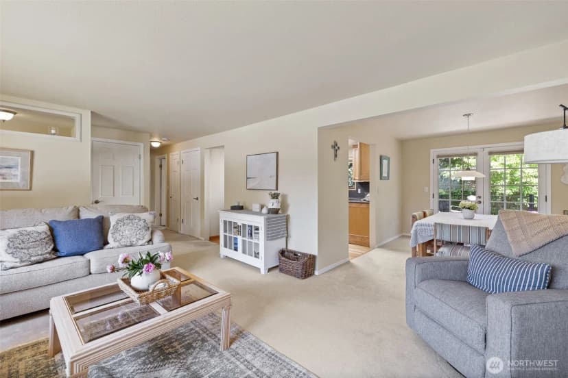 Property photo for 6901 226th Place Sw, Mountlake Terrace photo 10
