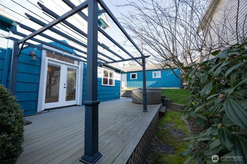 Property photo for 805 11th Street, Bellingham photo 26