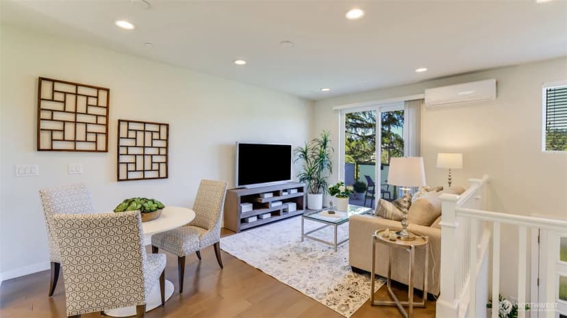 Property photo for 14528 35th Avenue Ne, Lake Forest Park photo 13