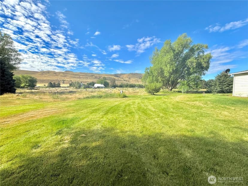 Property photo for 1888 Old Hwy 97, Okanogan photo 3