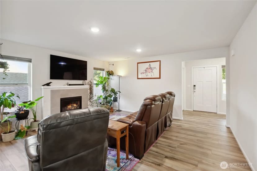 Property photo for 534 Gilbertson Lane Se, Olympia photo 4
