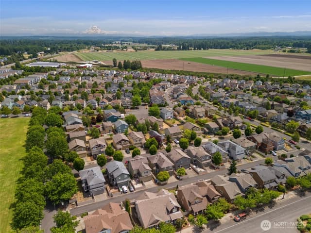Property photo for 6600 Carolina Street Se, Lacey photo 4