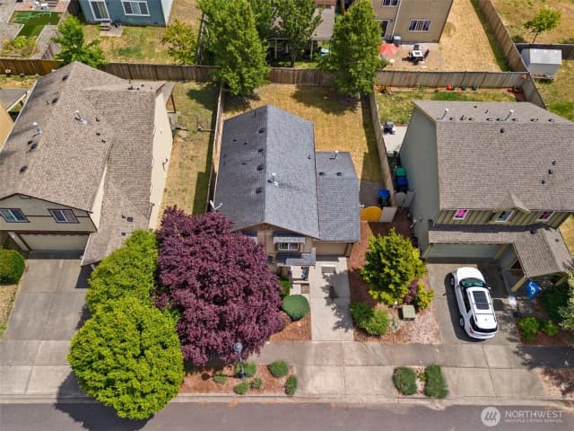 Property photo for 6600 Carolina Street Se, Lacey photo 5
