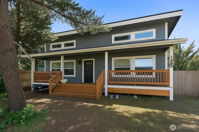 Property photo for 125 Ocean Shores Boulevard Sw, Ocean Shores