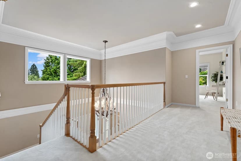 Property photo for 1240 108th Avenue Ne, Bellevue photo 29