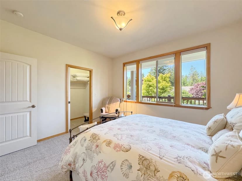 Property photo for 1427 N Aurora Court, Port Angeles photo 25