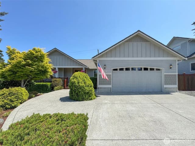 Property photo for 1427 N Aurora Court, Port Angeles photo 2