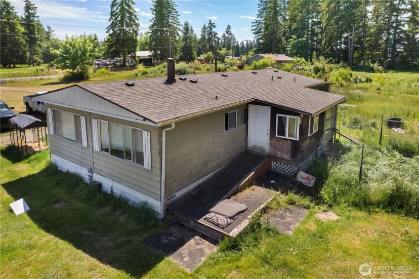 Property photo for 14625 Lake Lawrence Road Se, Yelm photo 14