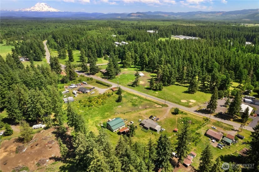 Property photo for 14625 Lake Lawrence Road Se, Yelm photo 9