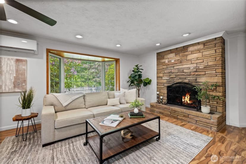 Property photo for 1315 Sw 310th Street, Federal Way photo 4
