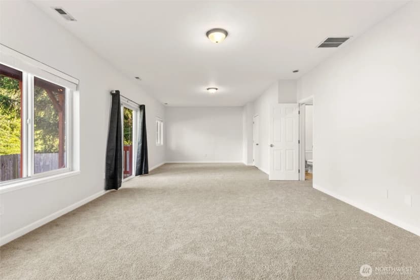 Property photo for 35426 8th Avenue Sw, Federal Way photo 26