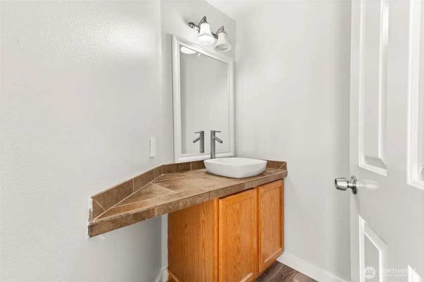 Property photo for 35426 8th Avenue Sw, Federal Way photo 8