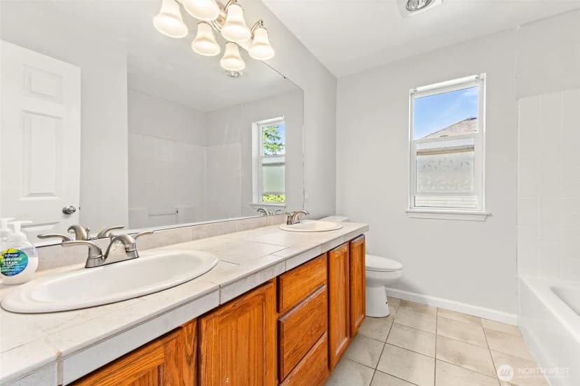 Property photo for 35426 8th Avenue Sw, Federal Way photo 22