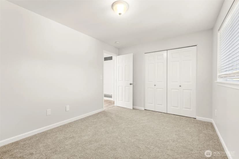 Property photo for 35426 8th Avenue Sw, Federal Way photo 20