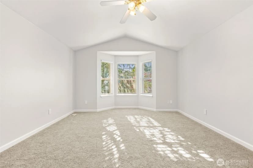 Property photo for 35426 8th Avenue Sw, Federal Way photo 18