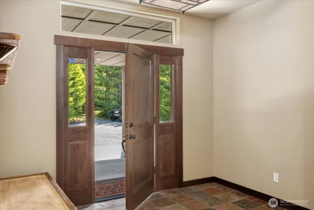 Property photo for 1385 Stone Ridge Drive, Cle Elum photo 5