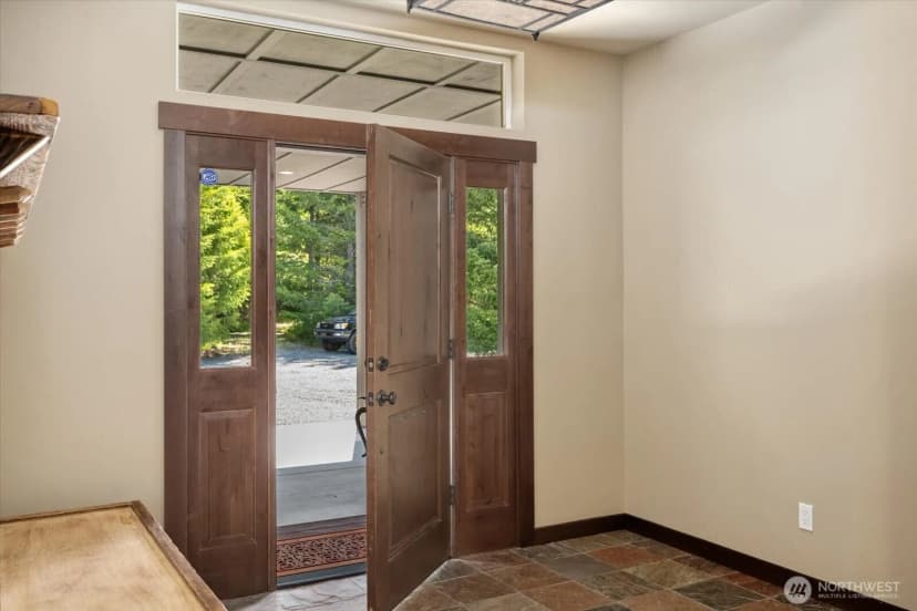 Property photo for 1385 Stone Ridge Drive, Cle Elum photo 5