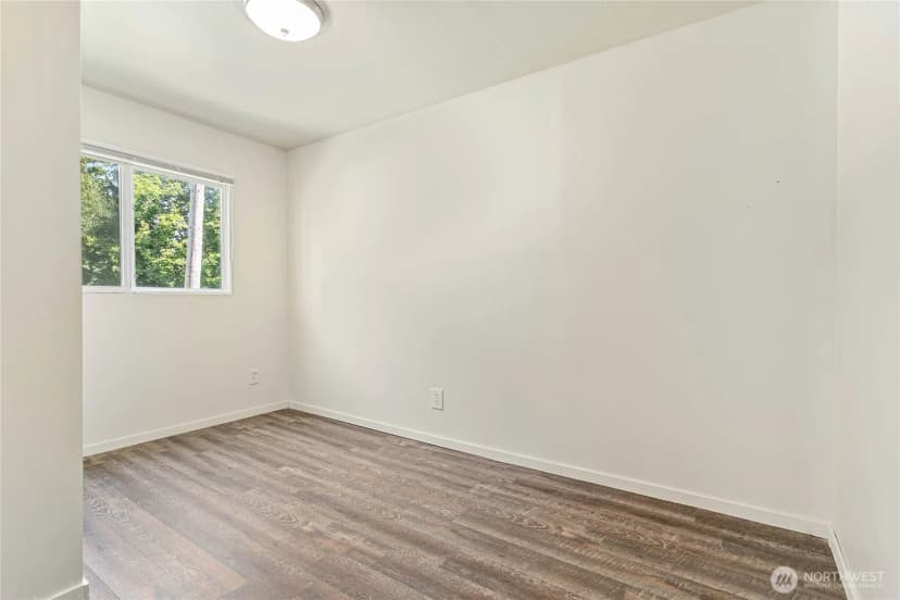 Property photo for 131 Columbia Street, Sumas photo 13