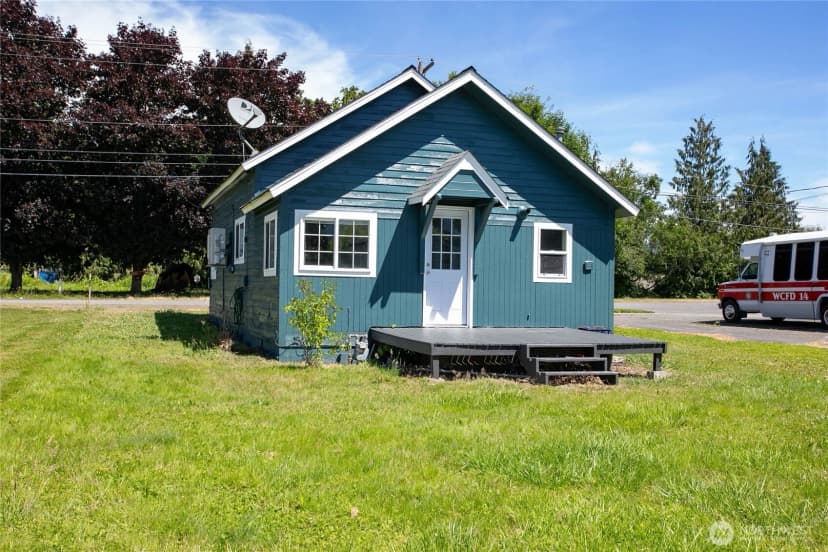 Property photo for 131 Columbia Street, Sumas photo 22
