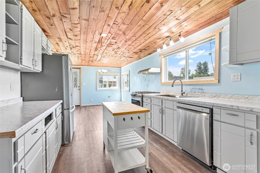 Property photo for 131 Columbia Street, Sumas photo 5
