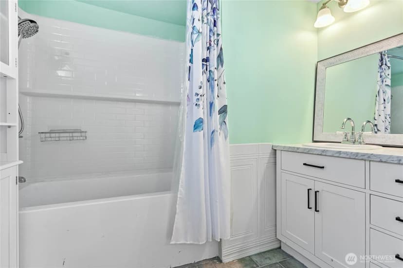 Property photo for 131 Columbia Street, Sumas photo 12