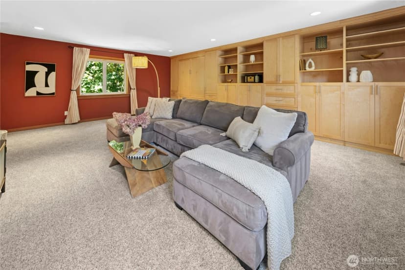 Property photo for 9117 Ne North Town Drive, Bainbridge Island photo 26