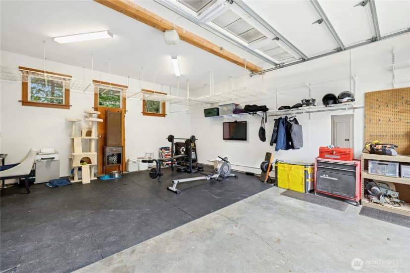 Property photo for 9117 Ne North Town Drive, Bainbridge Island photo 29