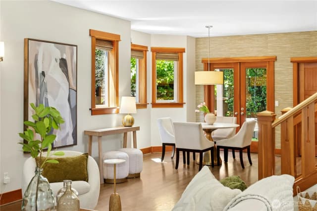 Property photo for 9117 Ne North Town Drive, Bainbridge Island photo 5