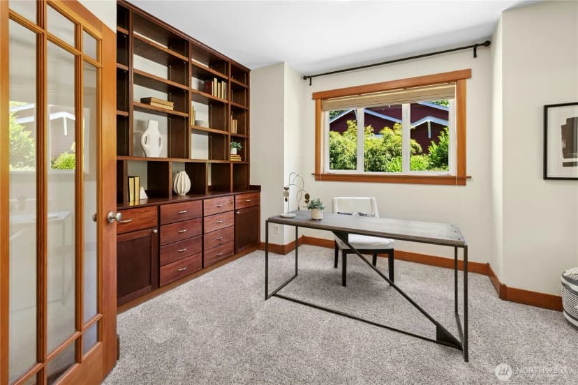 Property photo for 9117 Ne North Town Drive, Bainbridge Island photo 9
