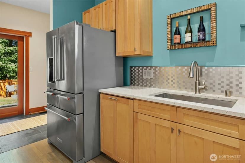 Property photo for 9117 Ne North Town Drive, Bainbridge Island photo 15