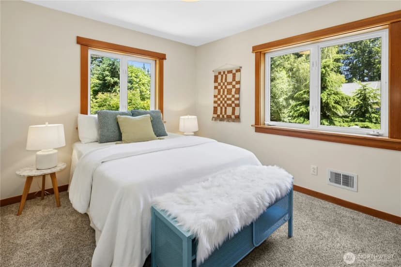 Property photo for 9117 Ne North Town Drive, Bainbridge Island photo 23