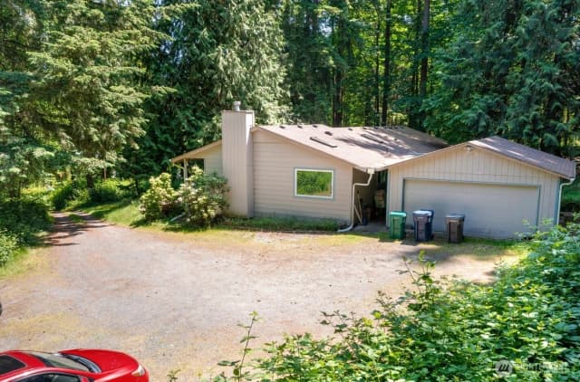 Property photo for 1700 Magnolia Road, Lynnwood