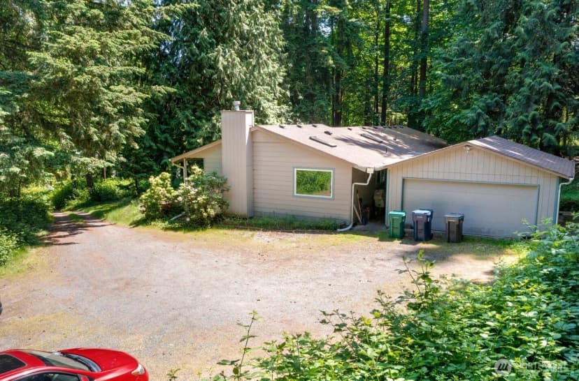 Property photo for 1700 Magnolia Road, Lynnwood