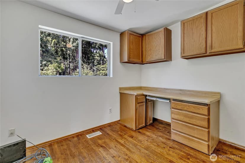 Property photo for 31006 38th Avenue S, Auburn photo 18