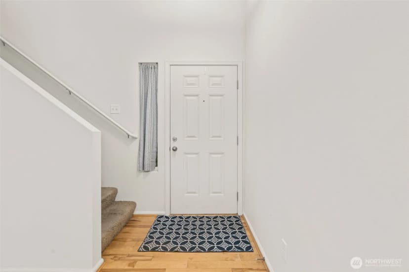 Property photo for 1082 G Street Sw, Tumwater photo 5