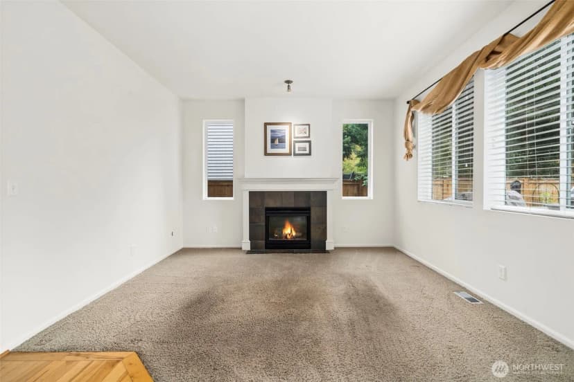 Property photo for 1082 G Street Sw, Tumwater photo 9