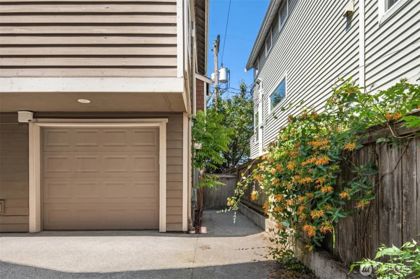 Property photo for 9033 18th Avenue Sw #a, Seattle photo 23