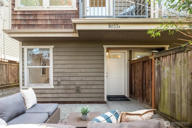 Property photo for 9033 18th Avenue Sw #a, Seattle photo 3